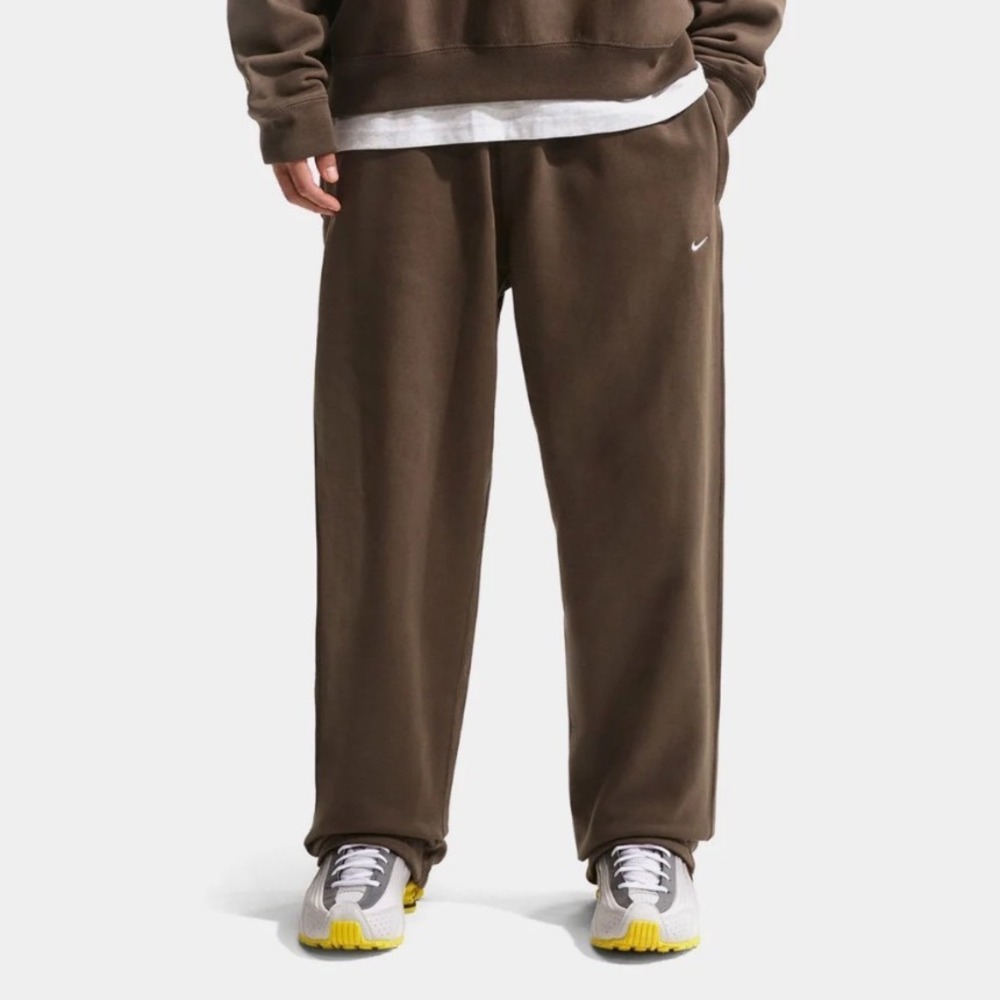 Nike Solo Swoosh Fleece Open Hem Pants Hazel Brown Wide Leg HV1090-212 Mens L
